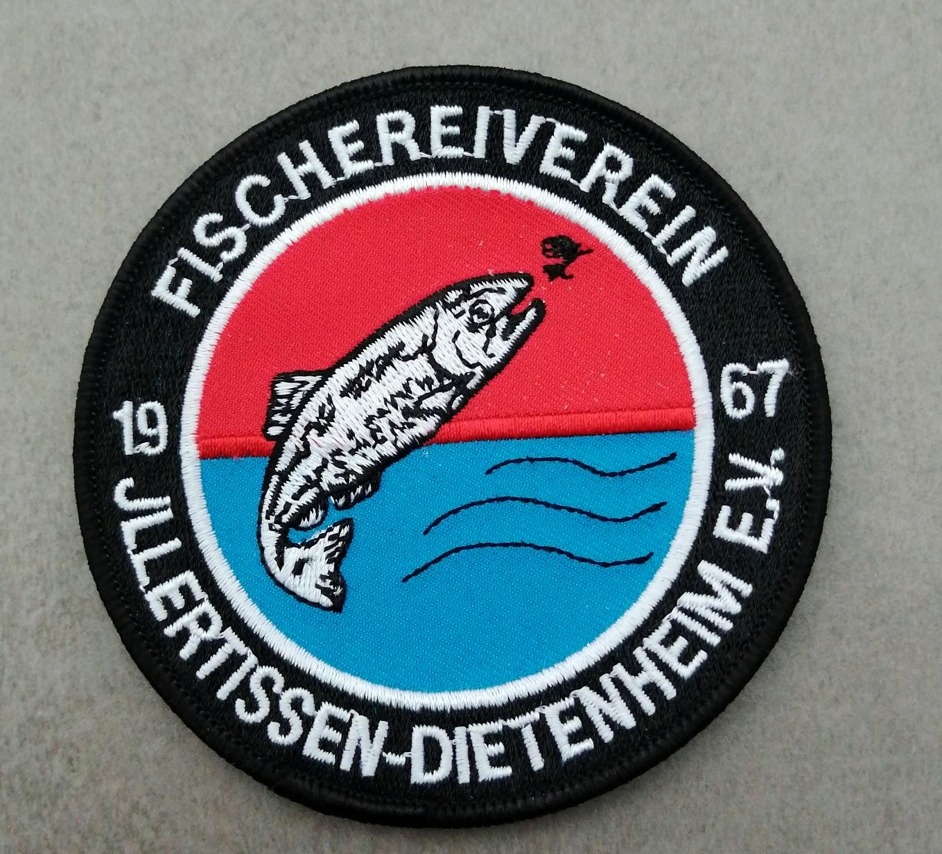 Vereinsartikel-Aufnaeher.jpg